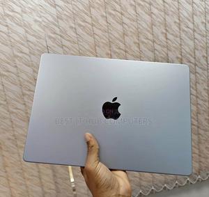 Laptop Apple MacBook Pro 2021 M1 32GB Apple M1 Pro SSD 1T