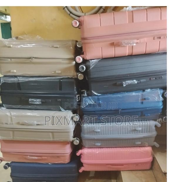 3 in 1 Unbreakable Rubber Suitcase, Size 4 - main view