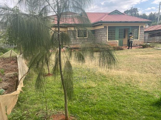 2bdrm Bungalow in Kerarapon for rent - main view