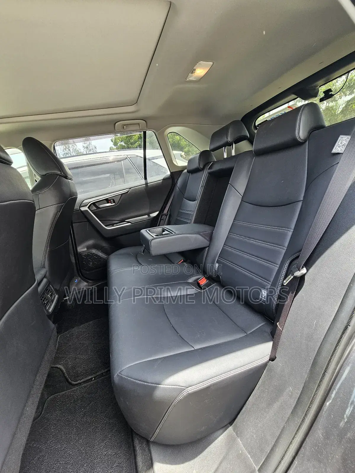 Toyota RAV4 2019 Gray