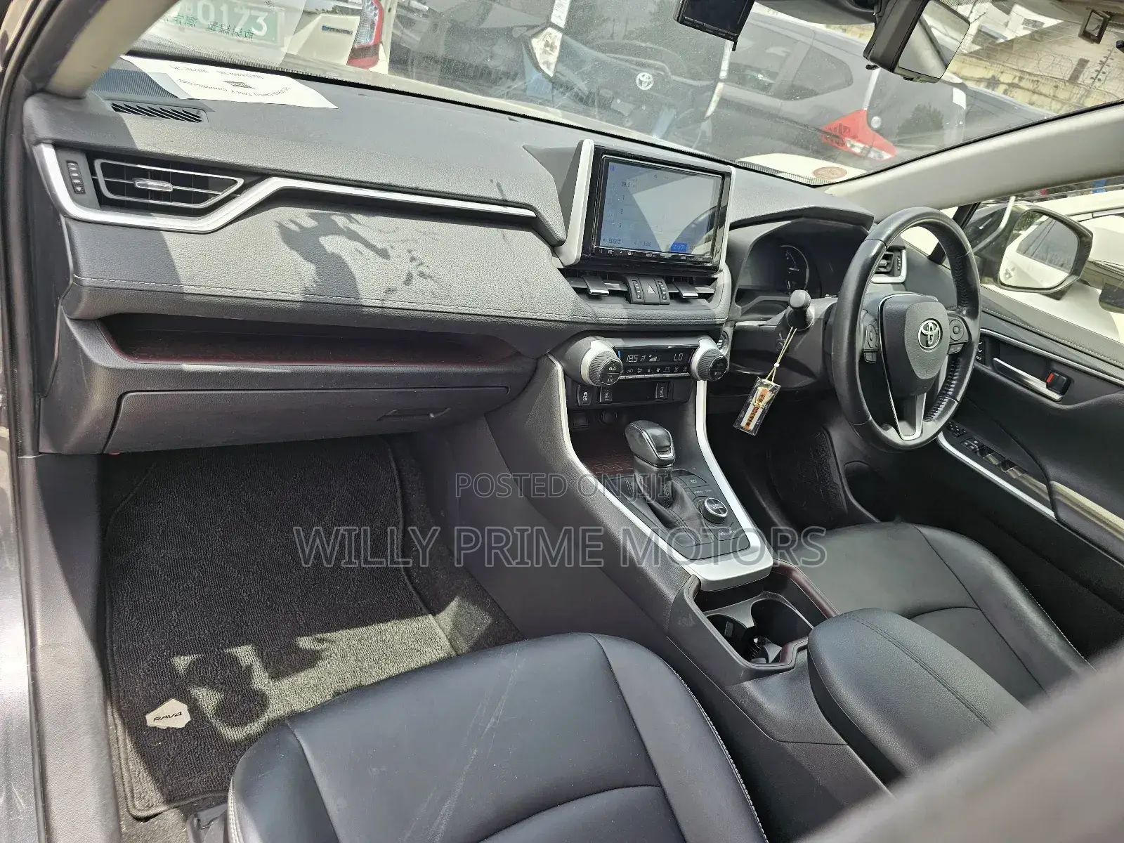 Toyota RAV4 2019 Gray
