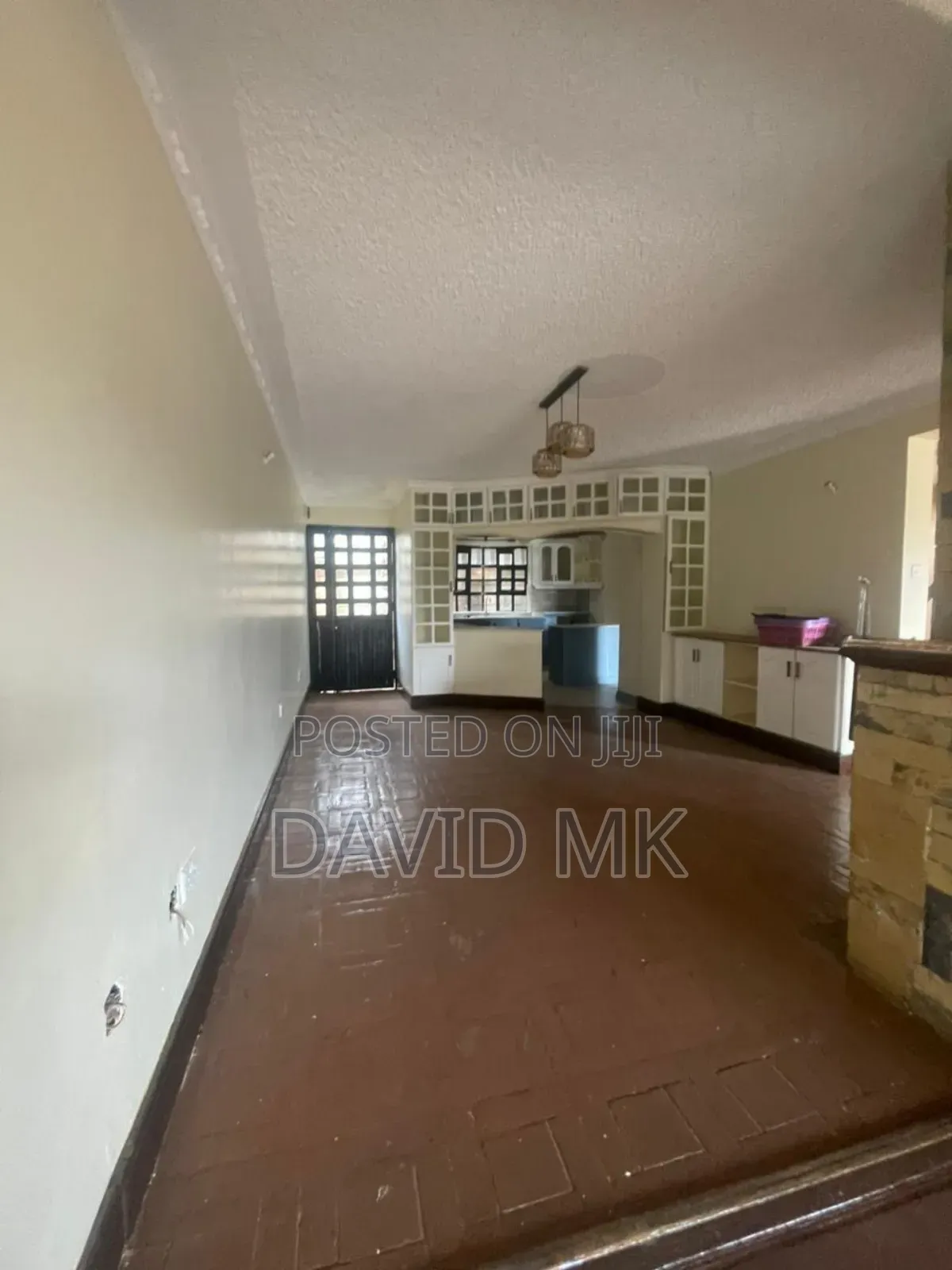 5bdrm Mansion in Membley for rent