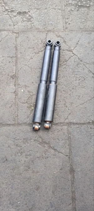 Rear Shocks L200, Hilux Millennium.