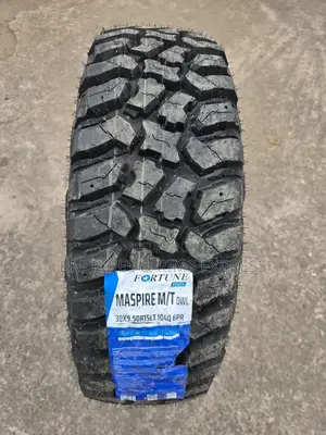 Lt 30x9.50r15 Fortune Tyres (Mud Terrrain)