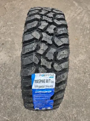 Lt 30x9.50r15 Fortune Tyres (Mud Terrrain)