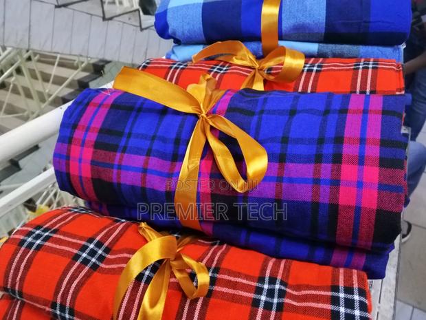 Maasai Shuka With Fleece