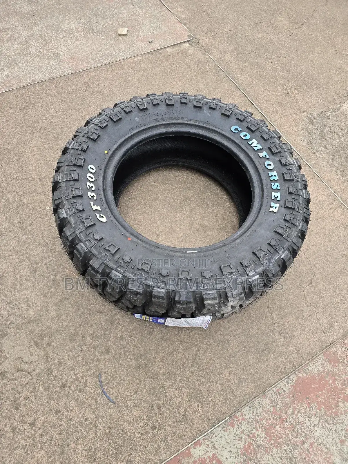 265 /65 R18 Comforser Tyres (Mud Terrein)
