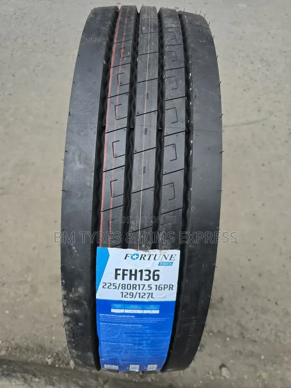 225 /80 R17. 5 Fortune Tyres (Commercial)