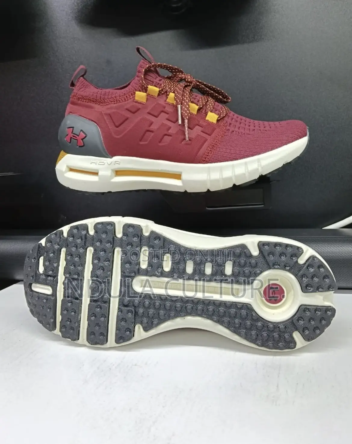 Under Armour Hike Master