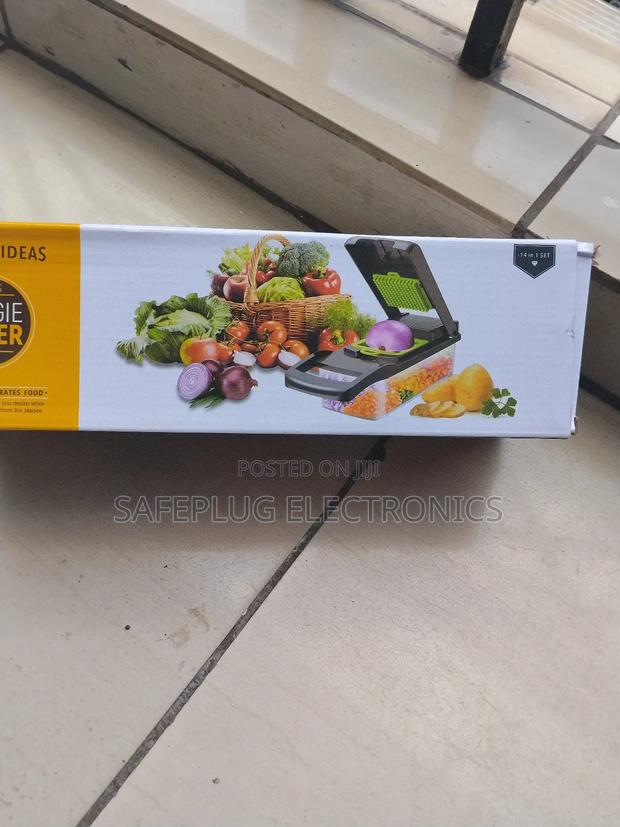 Professional 16pc Vegetable Chopper - Slicer/Dicer/Grater