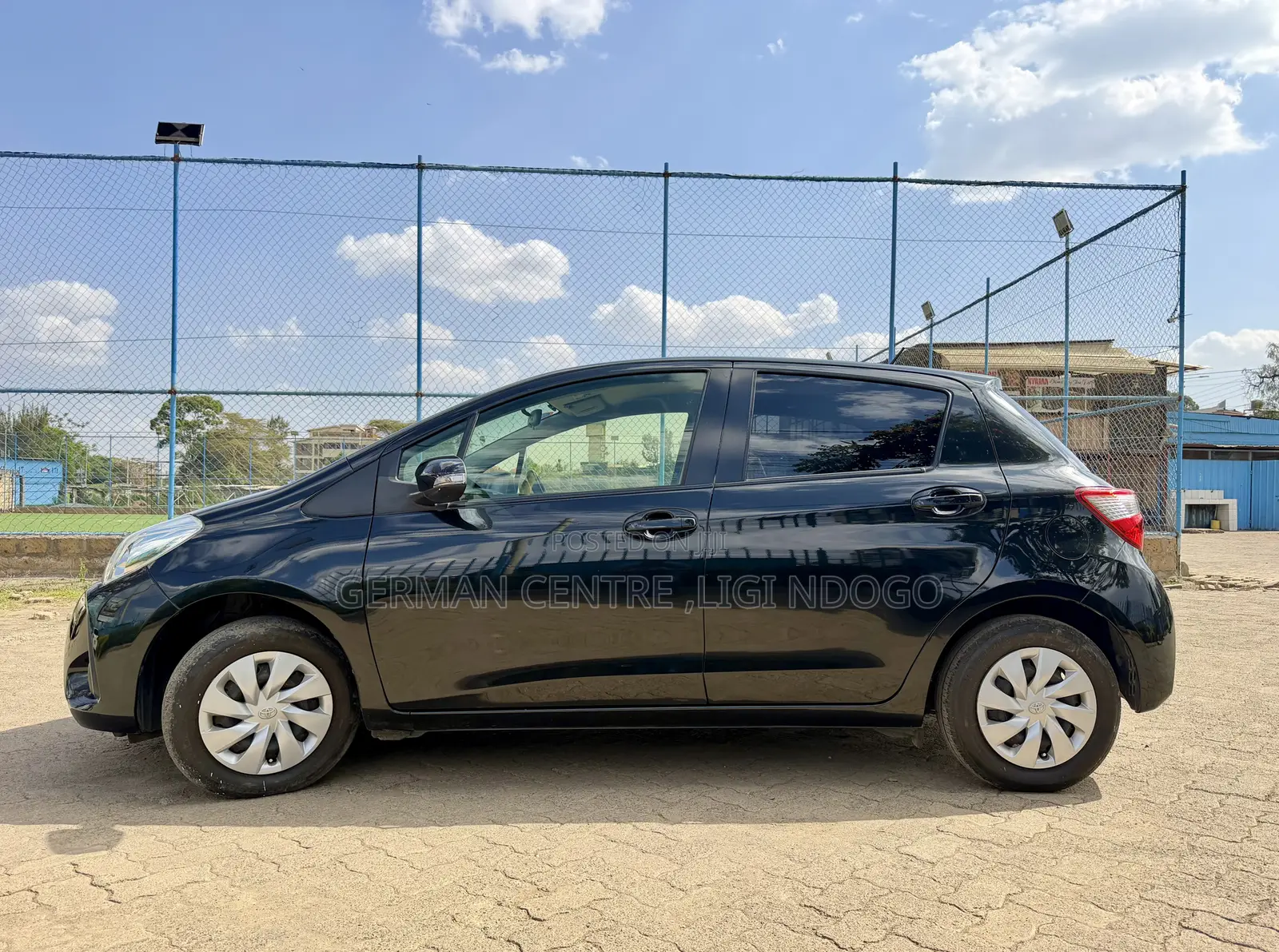 Toyota Vitz 2018 Black