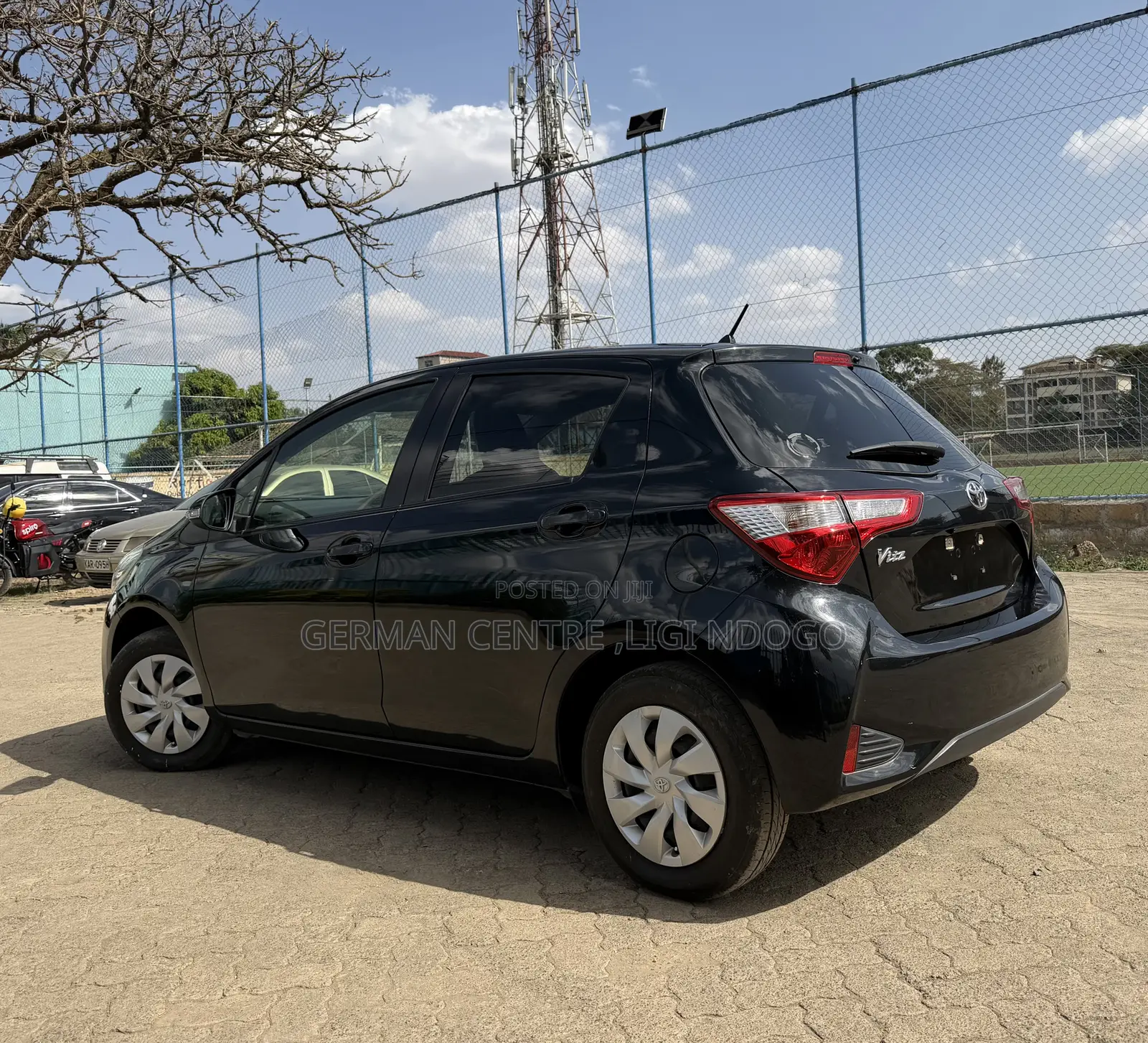 Toyota Vitz 2018 Black