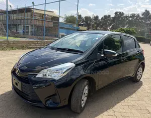 Toyota Vitz 2018 Black