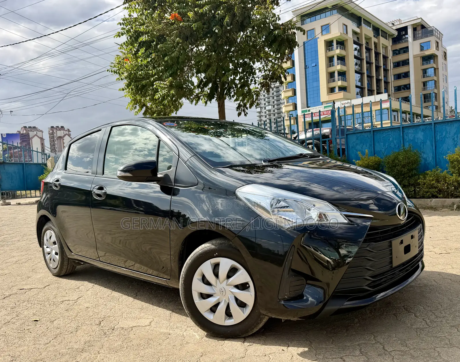 Toyota Vitz 2018 Black