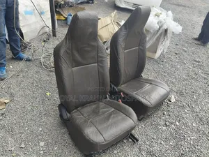 Suzuki Alto Front Seats