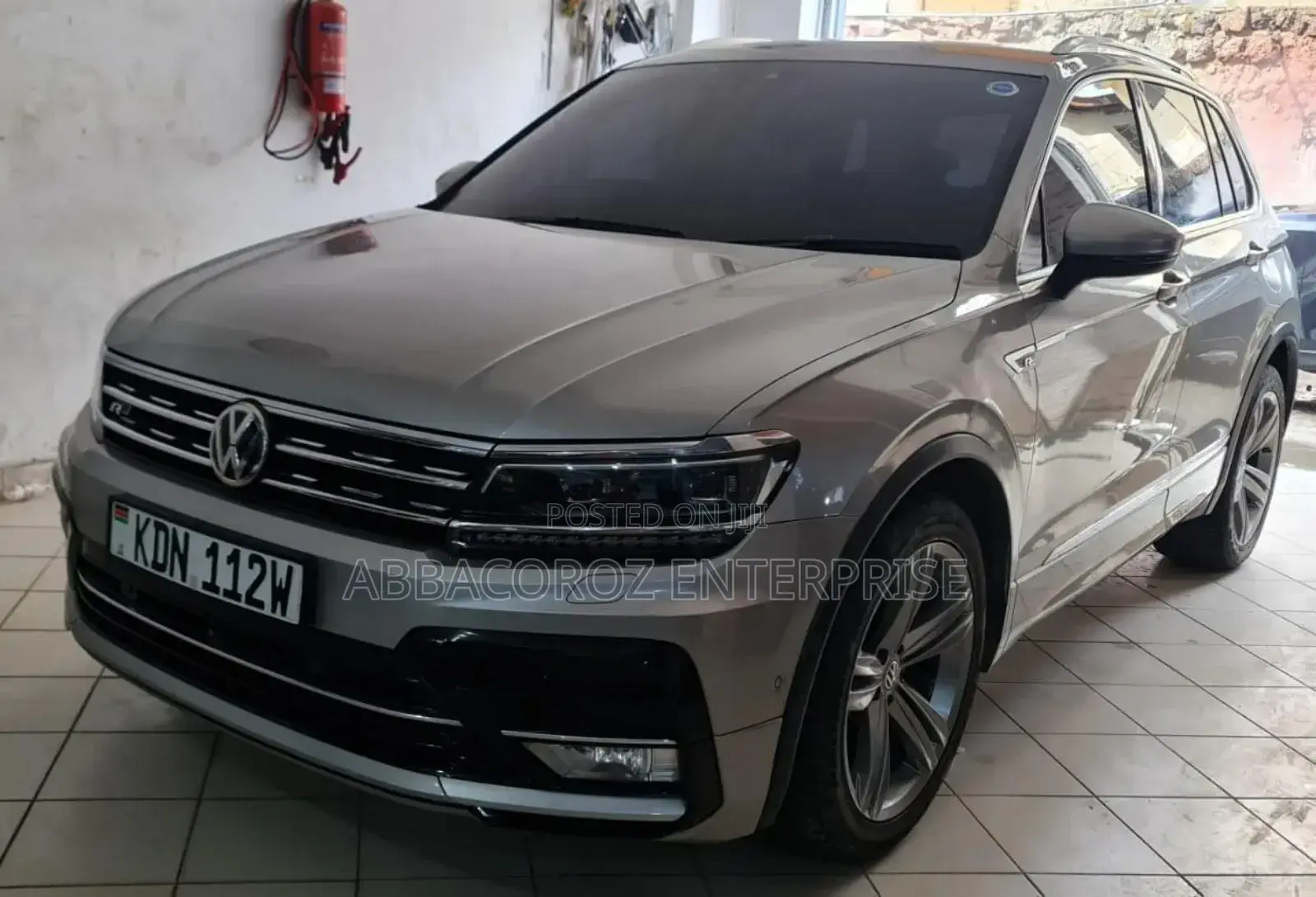 Volkswagen Tiguan 2018 Gray
