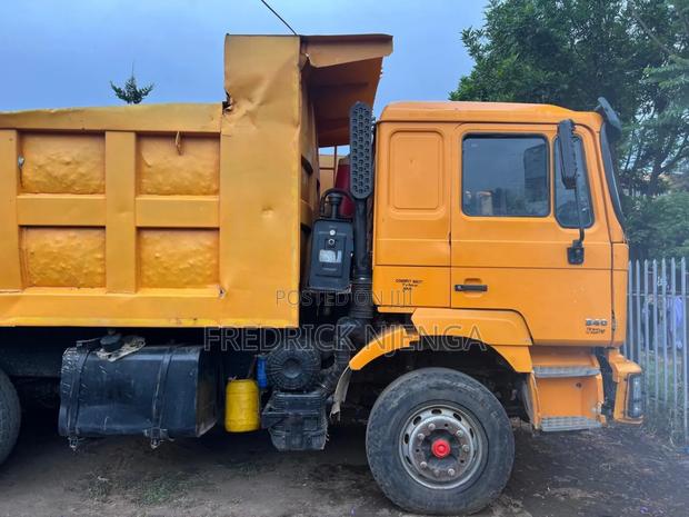 Shacman Trucks - thumbnail 3