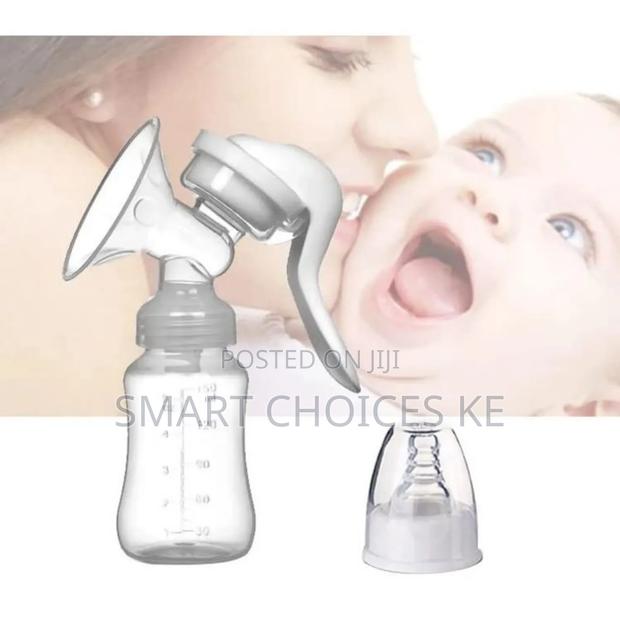 Manual Breast Pump With Bottle Cap - thumbnail 2