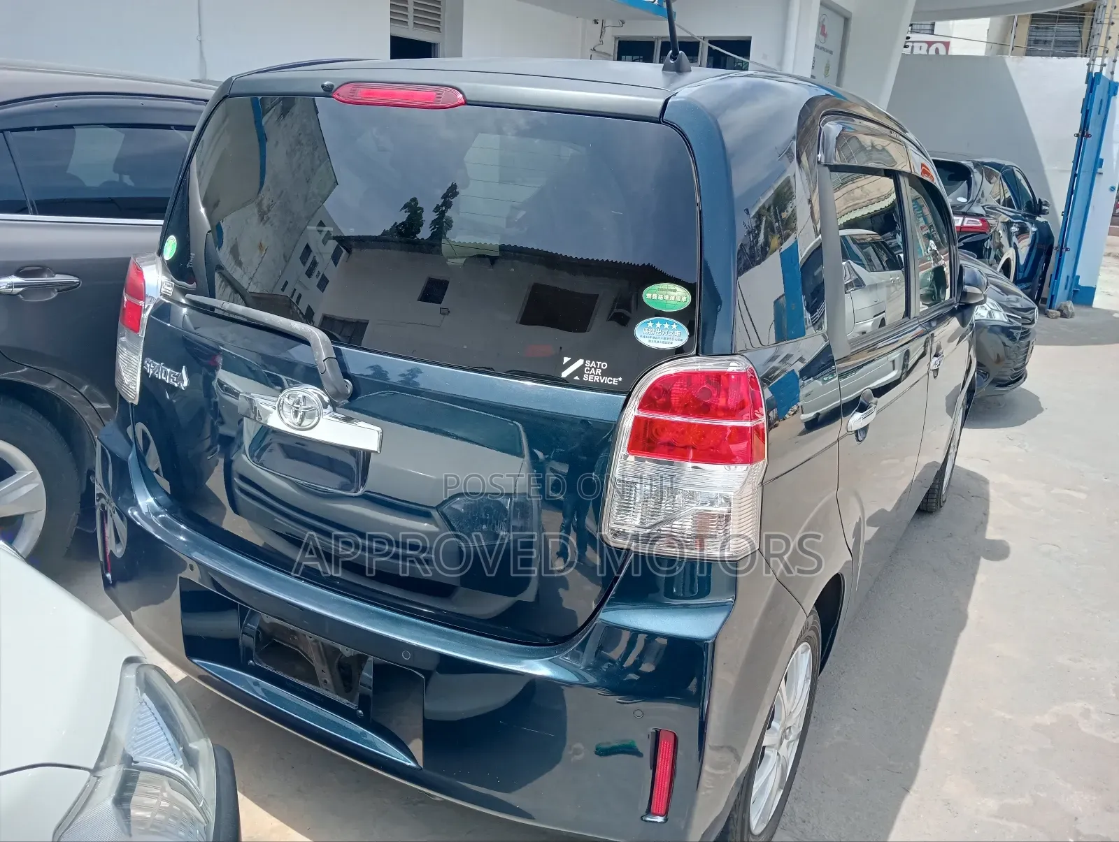 Toyota Spade 2019 Blue