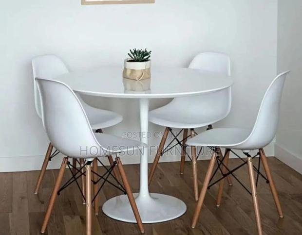 4 Seater Round Dining Table