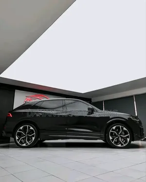 Audi RS Q8 2021 Black