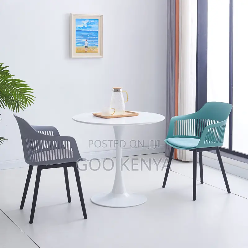 Home Table; Elegant Round Marble Dining Table
