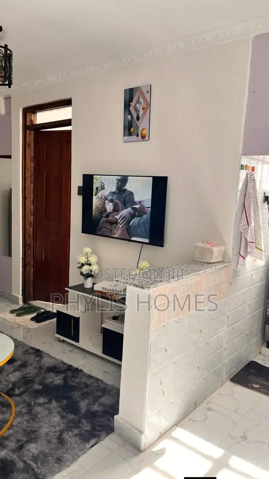 Spacious Studio Airbnb in South B