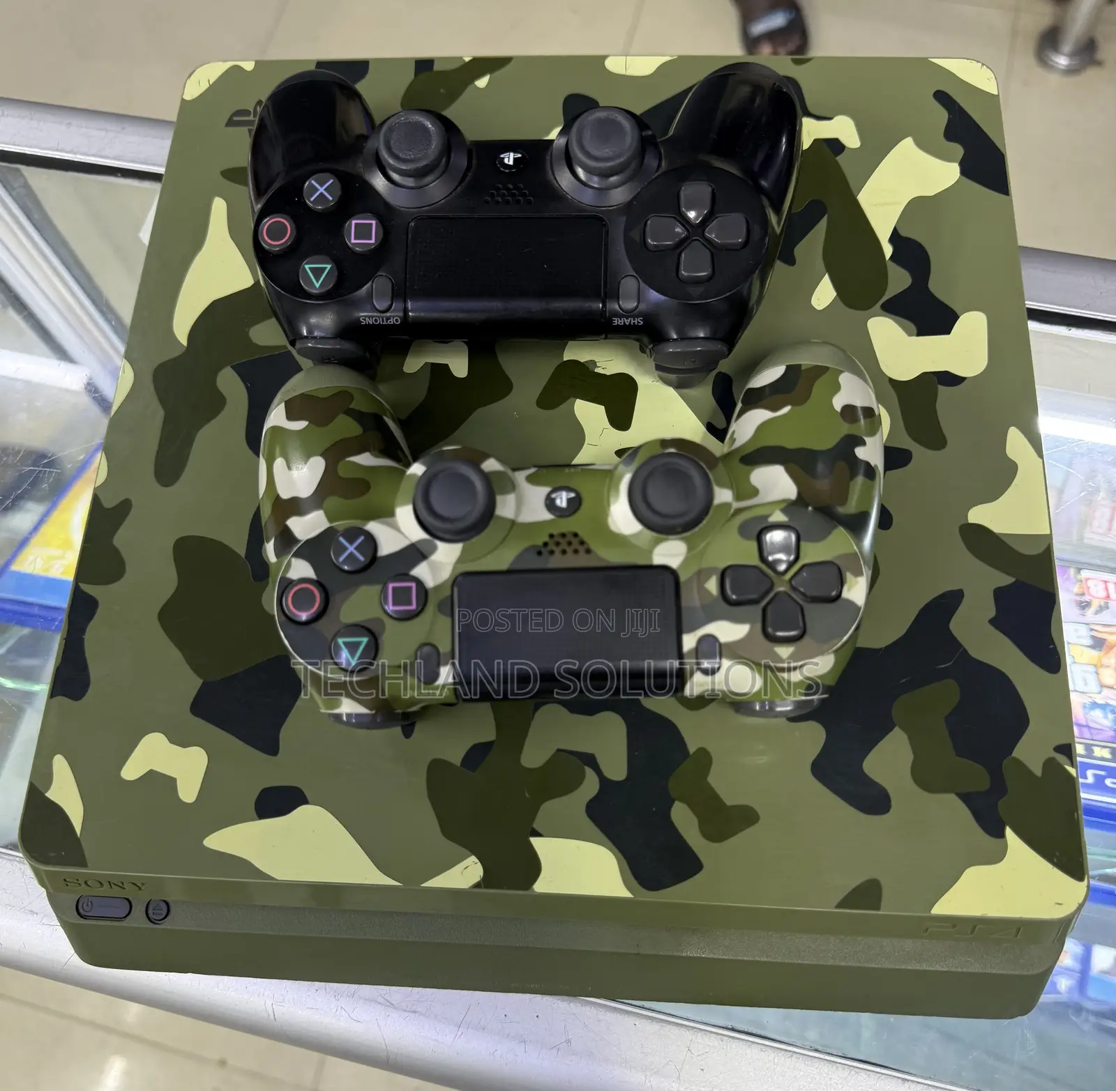 Very Clean Chipped Ps4 Slim Camoflage Console