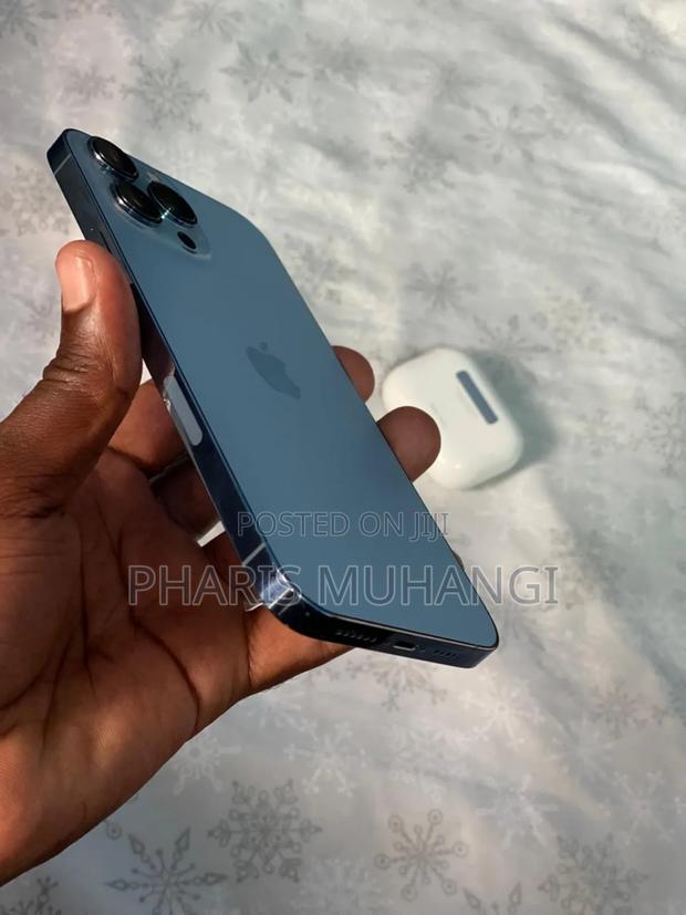 Apple iPhone 13 Pro Max 128 GB Blue - main view
