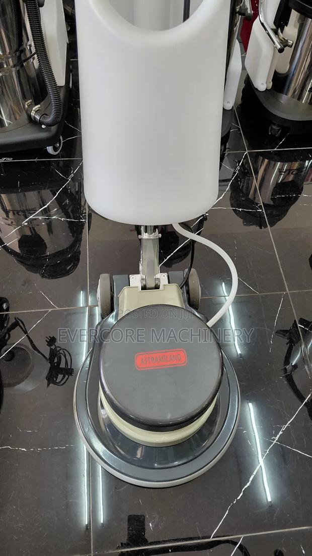 Carpet Scrubbing Machine With Brushes and Pad Holder Offer. - thumbnail 3