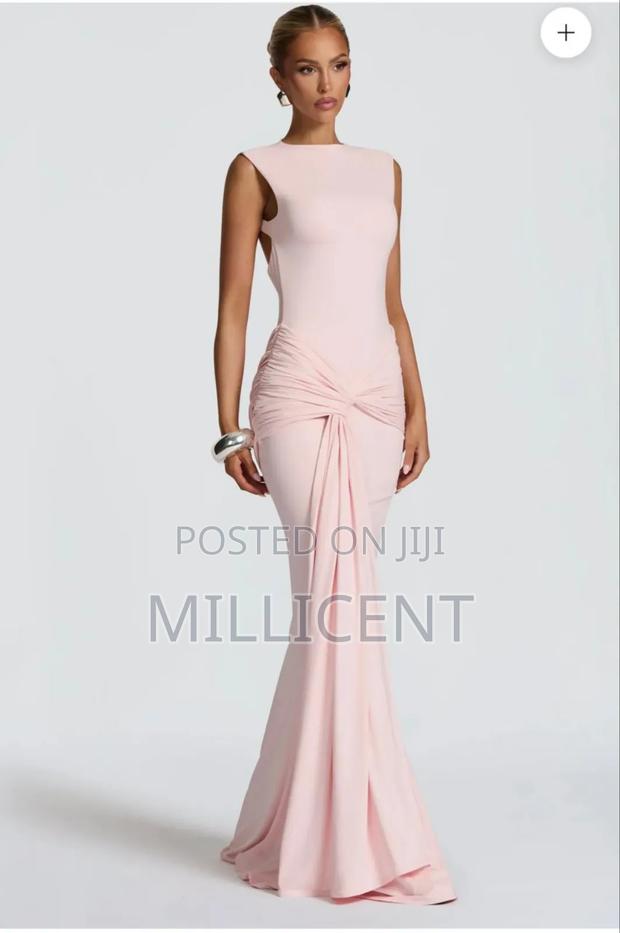 Ladies Fancy Dresses - thumbnail 10