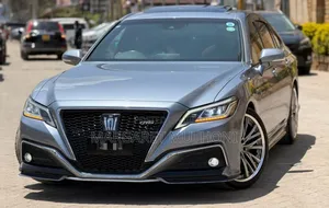 Toyota Crown 2019 Gray