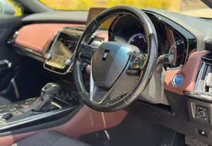 Toyota Crown 2019 Gray