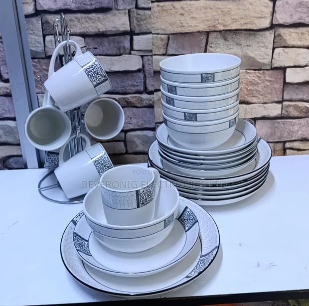 *24 PCS Stylish Opal Dinnerset*
6 Plates 6 Side Plates 6 Bowls 6 Cups
