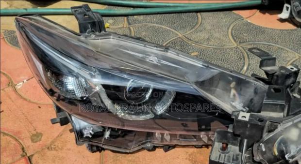 Mazda Atenza Double Focus Headlight - thumbnail 2
