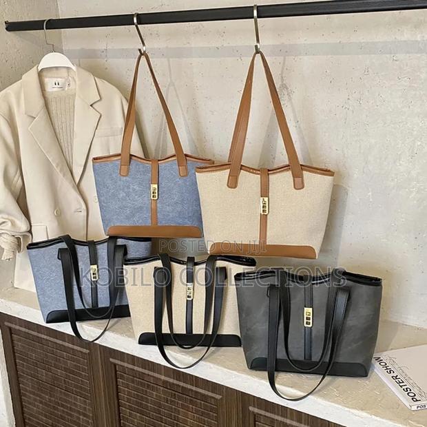 Ladies Handbags - thumbnail 2