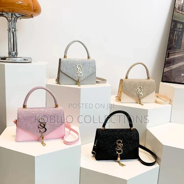 Ladies Handbags - thumbnail 2