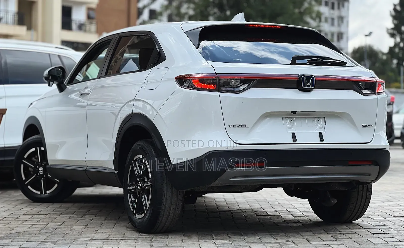 Honda Vezel 1.5 Hybrid 2WD 2021 White