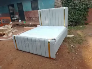 Ice Grey Gold Trim Bed Size 5 by 6
