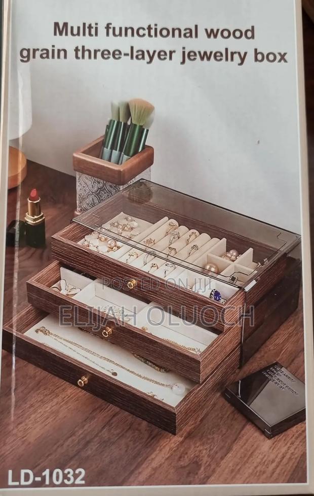 Multifunctional Wood Grain 3 Layer Jewelry Box