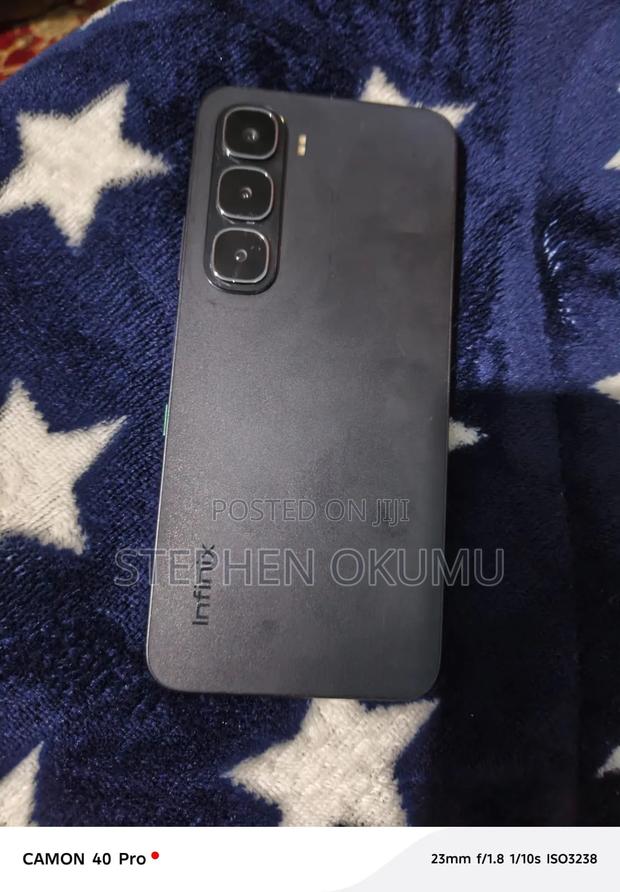 Infinix Hot 60i 256 GB Black - main view