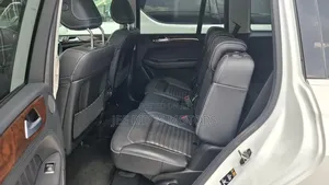 Mercedes-Benz GLS-Class 2019 White