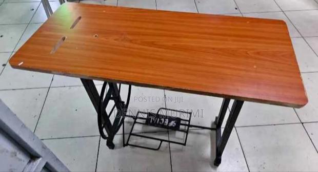 Overlock Local Sewing Table - main view