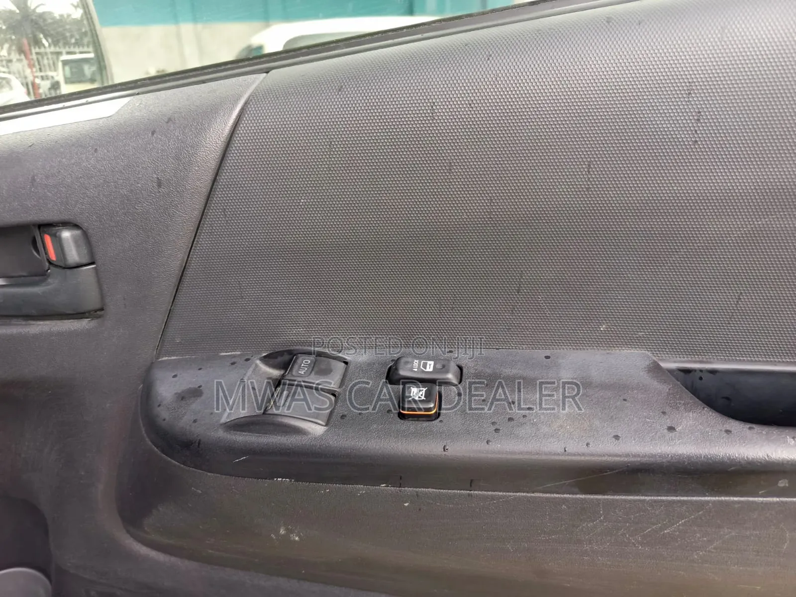 Toyota HiAce 2019 Silver