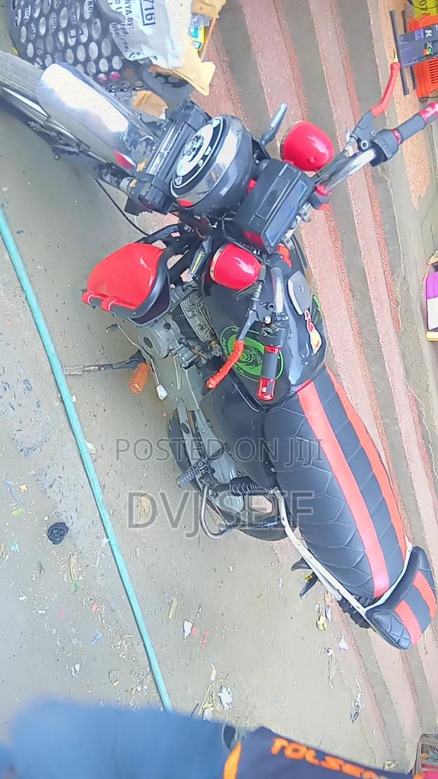 Bajaj Boxer 100 2017 Black - thumbnail 3