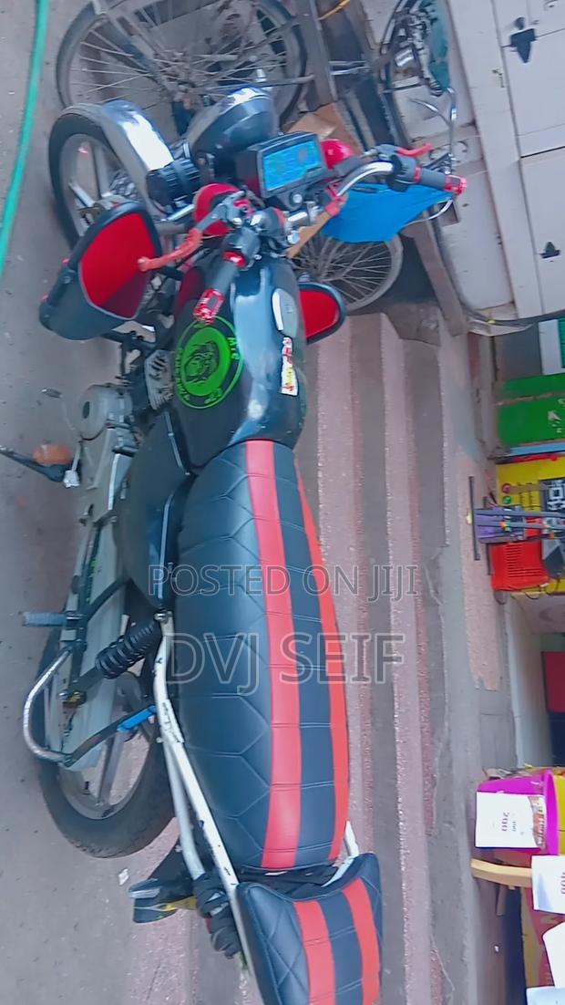 Bajaj Boxer 100 2017 Black - thumbnail 5