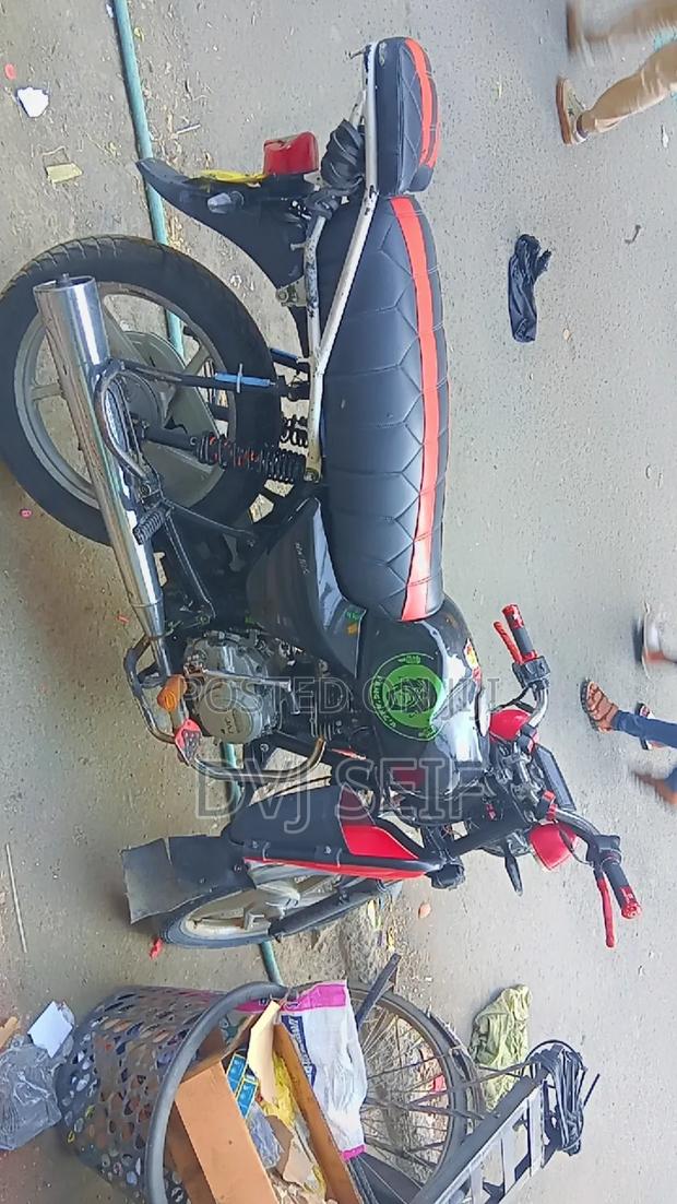 Bajaj Boxer 100 2017 Black - thumbnail 6