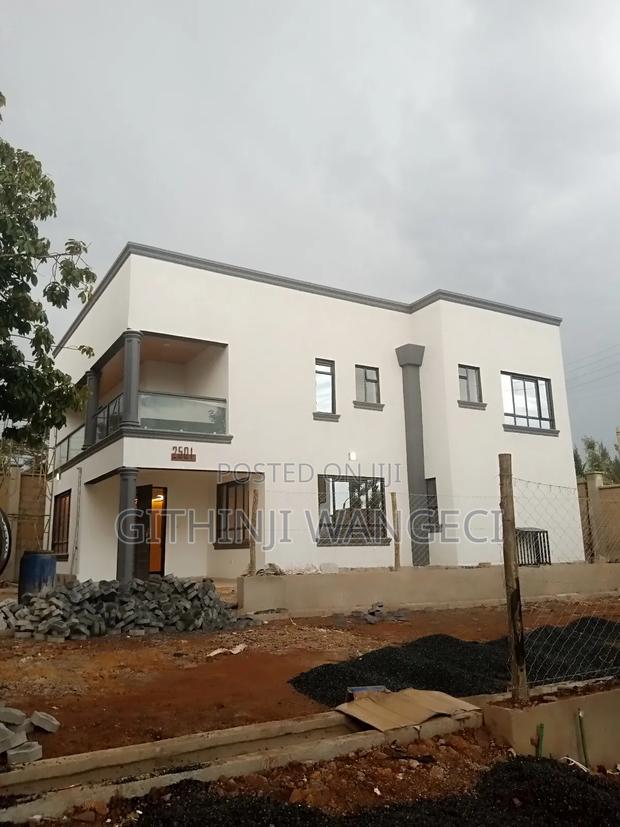4bdrm Mansion in Kibiko, Kibiku for sale