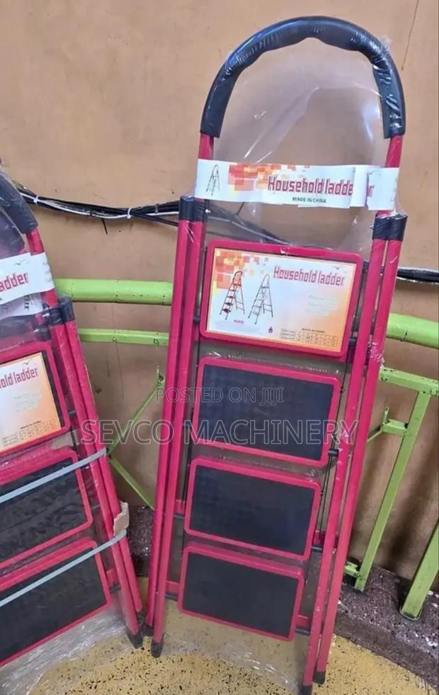 Heavy Duty 4 Step Ladder - main view