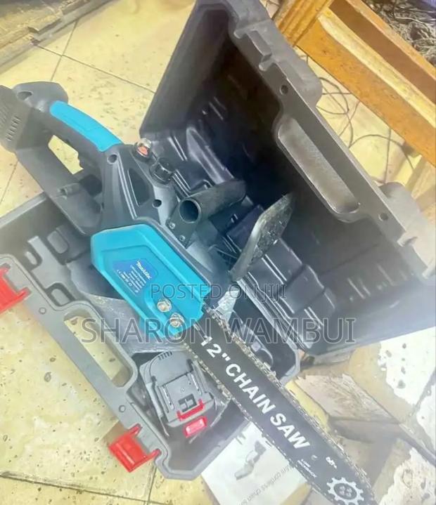 Makita 12 Inch Power Saw/12 Inch Makita Chainsaw